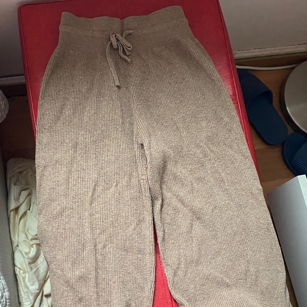 Uniqlo Tan Ribbed Pants